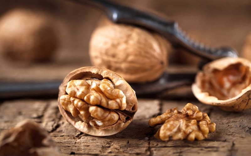 تصویر 4 از گردو تویسرکان پوست کاغذی تازه با طعم اصیل ایرانی